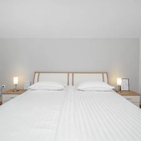 Appartement Family Petrov - Floor Penthouse With Large Terrace